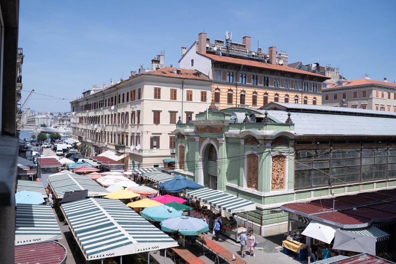 Market Inn - Zagrebacka 里耶卡 外观 照片