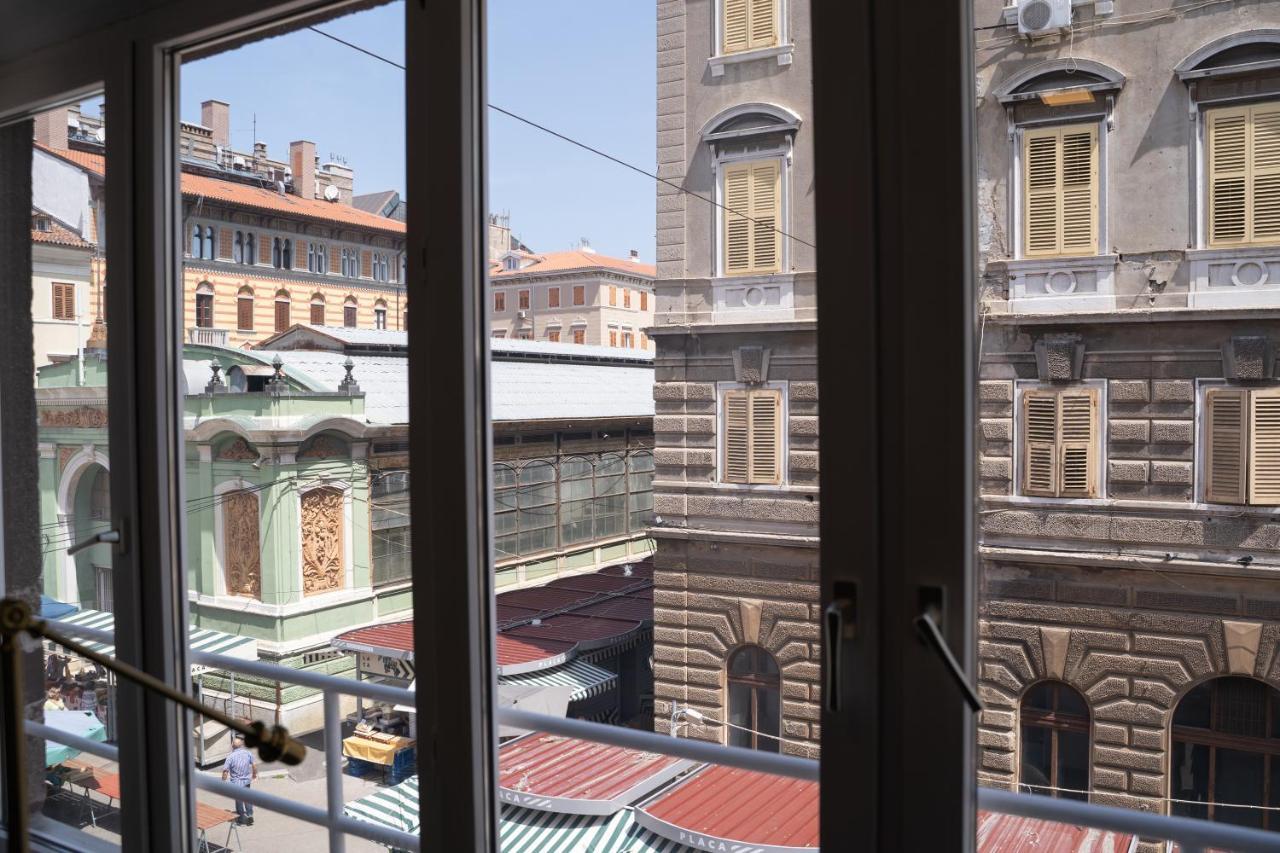 Market Inn - Zagrebacka 里耶卡 外观 照片